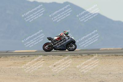 media/Nov-15-2025-Race Pace (Sat) [[8de605a2d8]]/Verified Riders/Turn 4 (1030am)/